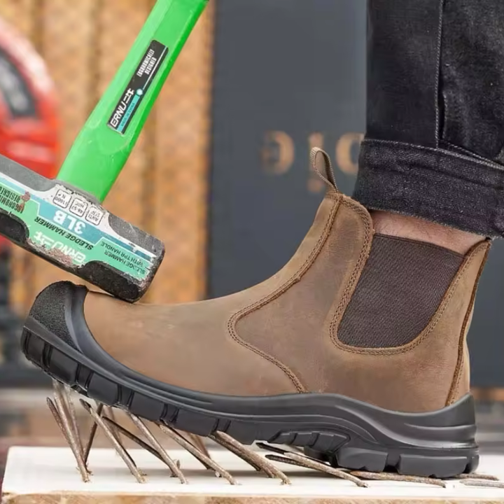 Men's Chelsea Boots with Elastic Side Panels and Reinforced Toe Cap