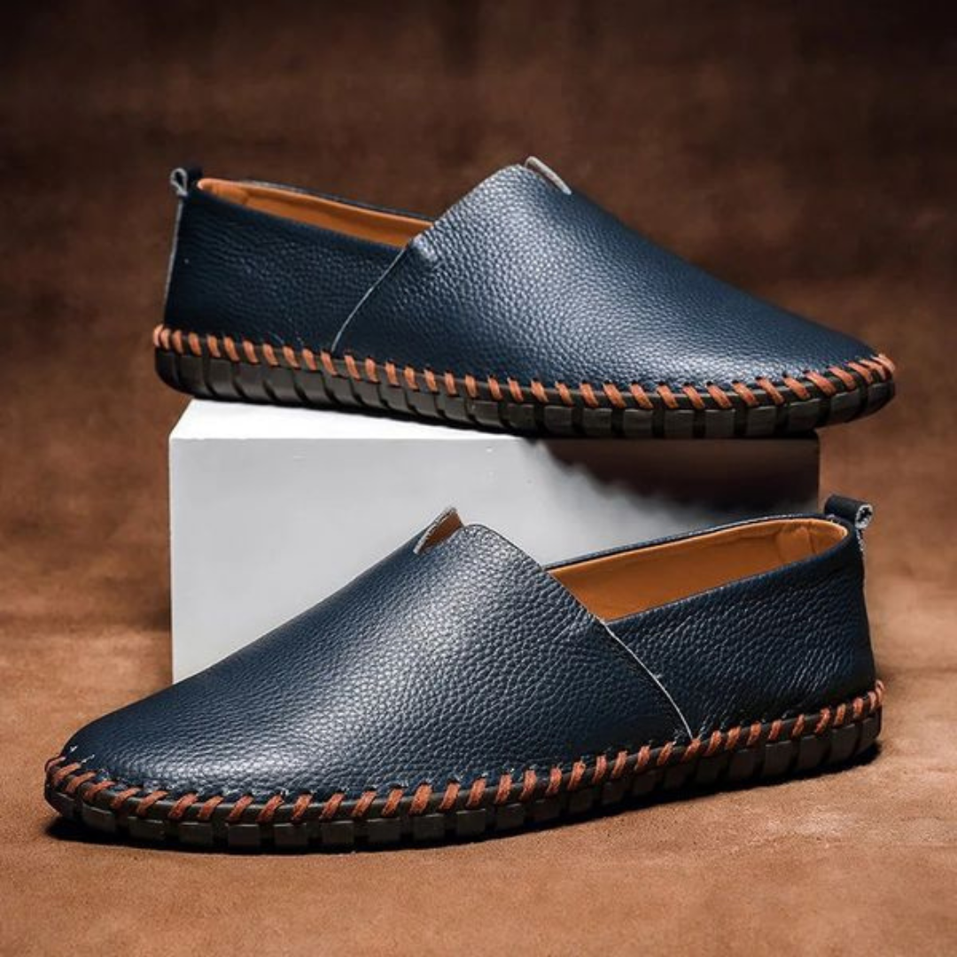 Men's Slip On Flat Shoes with Contrast Stitch Details