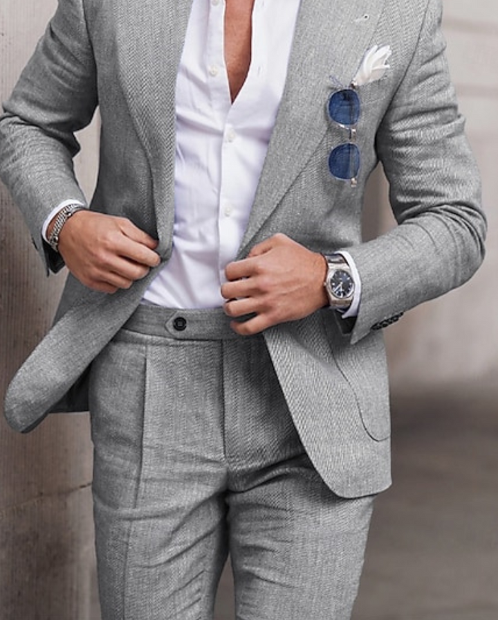 Men’s Two-Piece Suit with Blazer and Flat-Front Trousers