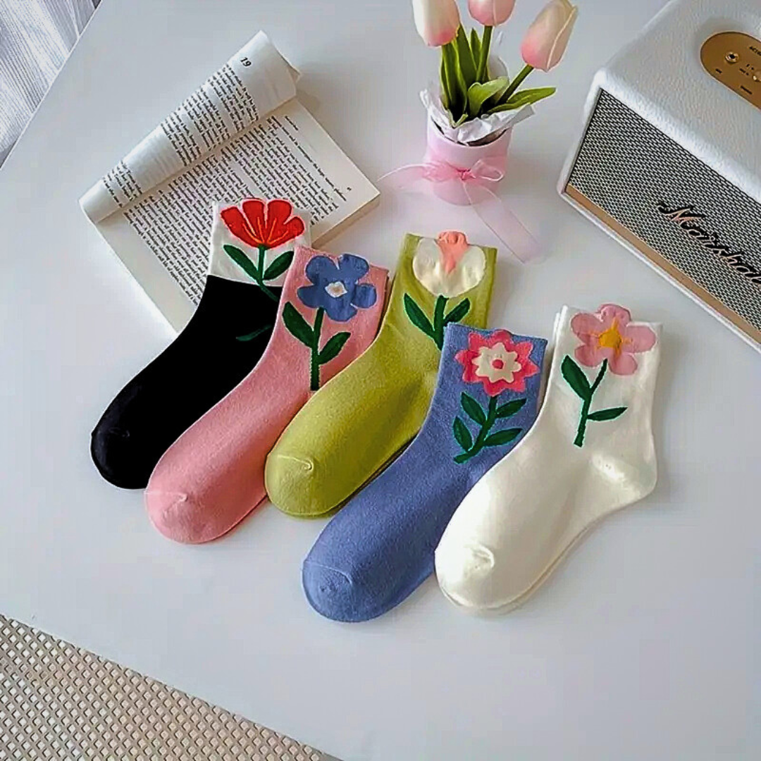 Women's Crew Socks Set with Floral Appliqué Design