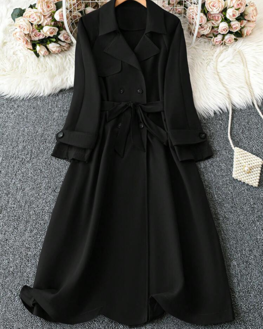 Women's Long Trench Coat with Wide Lapels and Double Breasted Closure