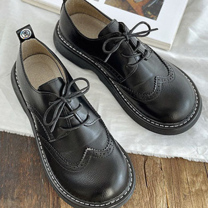 Women's Oxford Shoes with Brogue Perforations and Lace Up Front