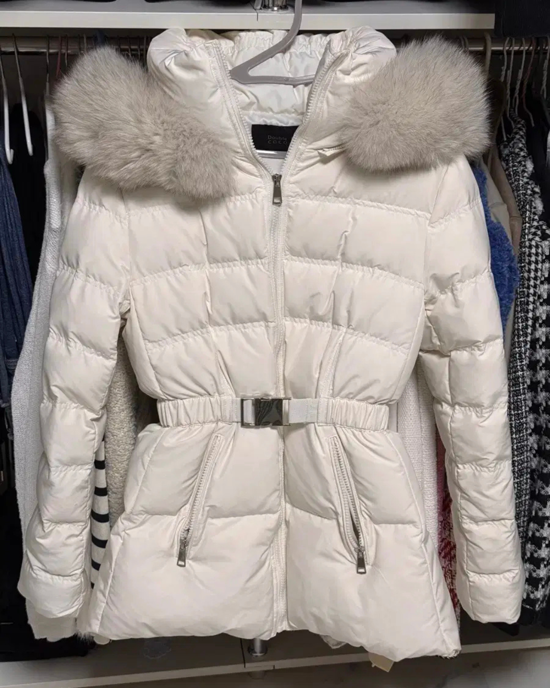 Women's Puffer Jacket with Detachable Faux Fur Collar and Waist Belt