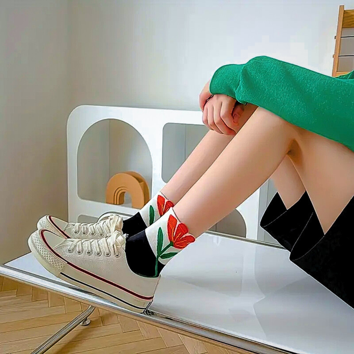 Women's Crew Socks Set with Floral Appliqué Design