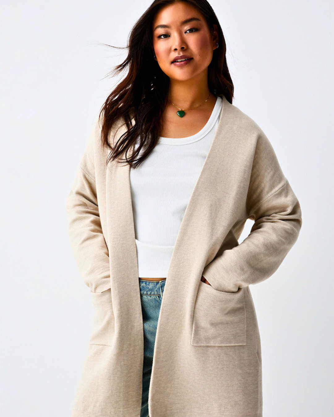 Women's Open Front Cardigan with Round Neckline and Front Pockets