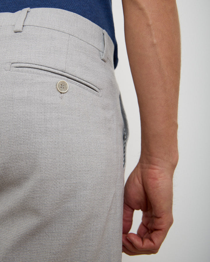 Men's Slim Fit Mid-Rise Shorts